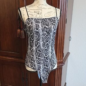 Forever 21 Black and White Fitted Bustier Bodysuit